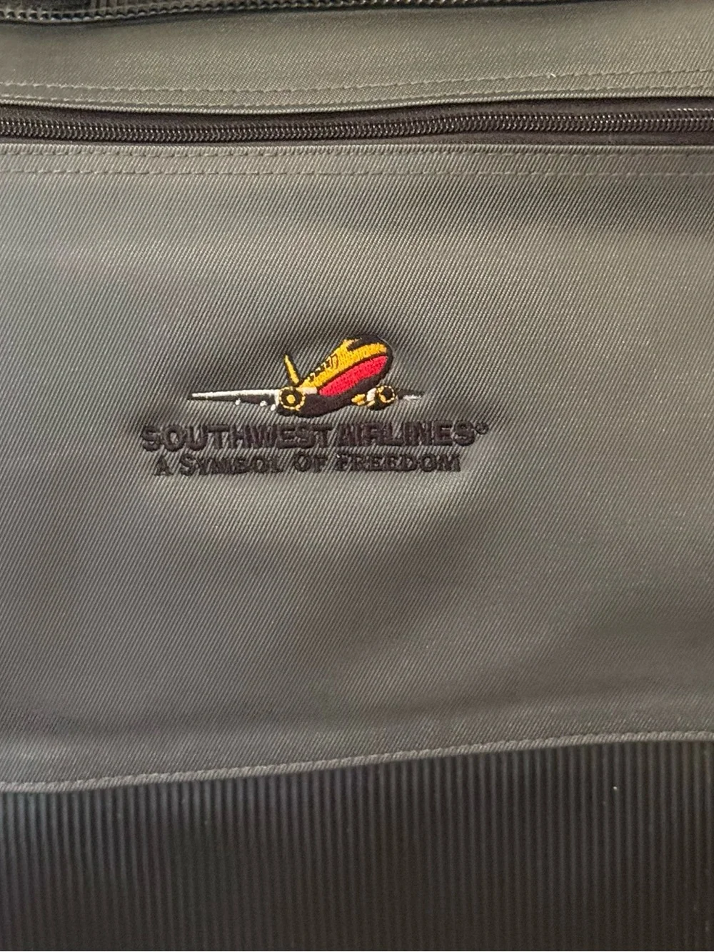 Southwest Airlines Air-Tex Laptop Briefcase Messenger Bag Gray Travel Carry-On